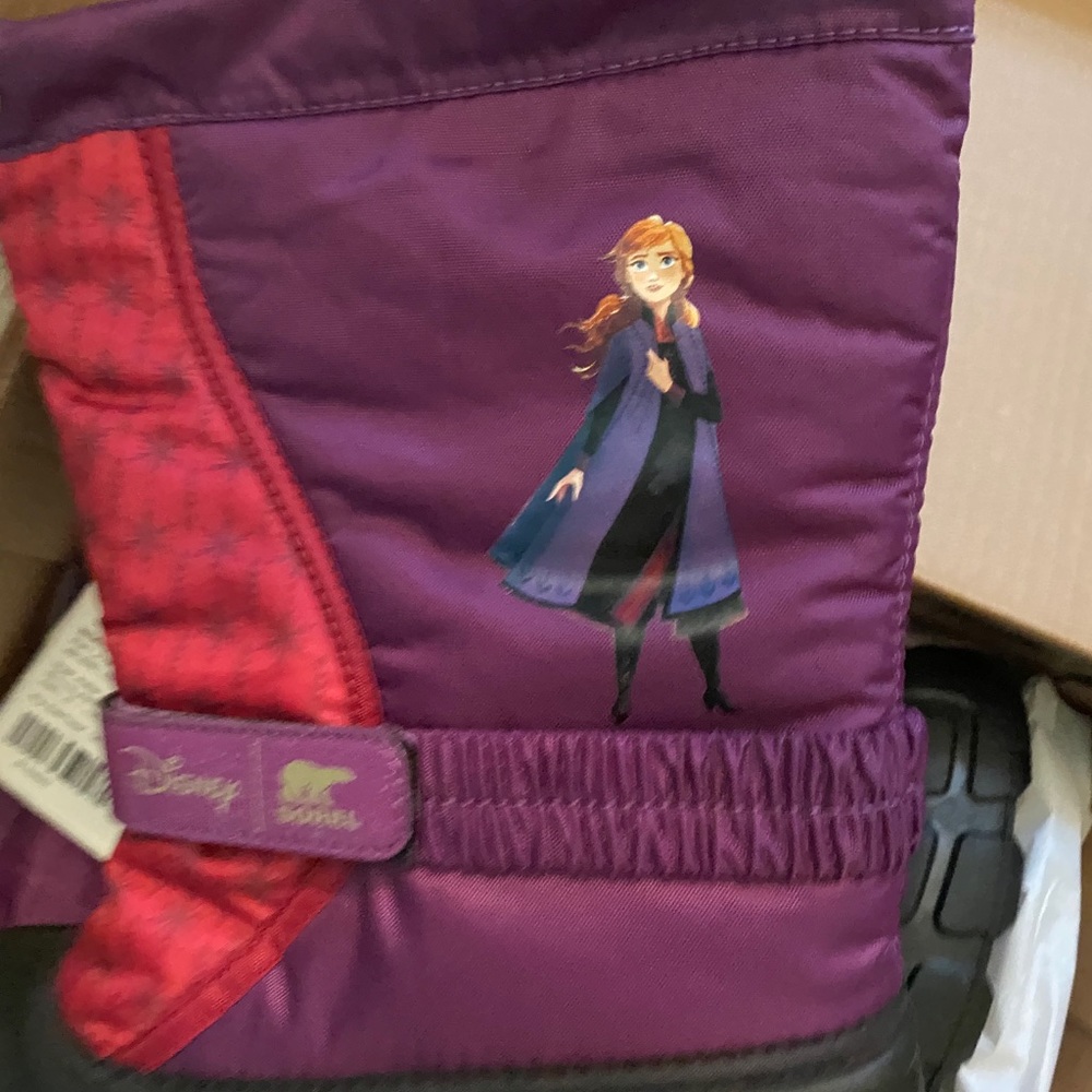 Disney X Sorel “Anna” Flurry Frozen Boot-Brand new!